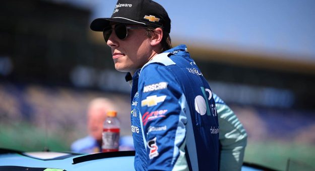 Visit Carson Hocevar multado con $50,000 por incidente en el Kansas Speedway page