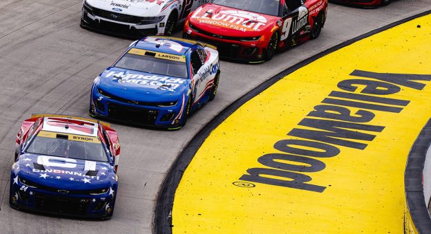 Visit Listo el fin de semana Championship 4 de la NASCAR 2025 en el Phoenix Raceway page