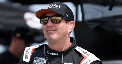 kyle busch made his 750th nascar cup series start sunday at phoenix