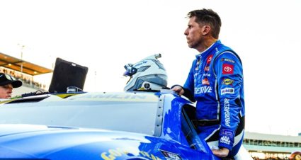 Nov 4 Denny Hamlin4 870x462