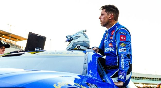 Visit Denny Hamlin se volvió a quedar corto del campeonato: ‘simplemente no estaba en mi destino’ page