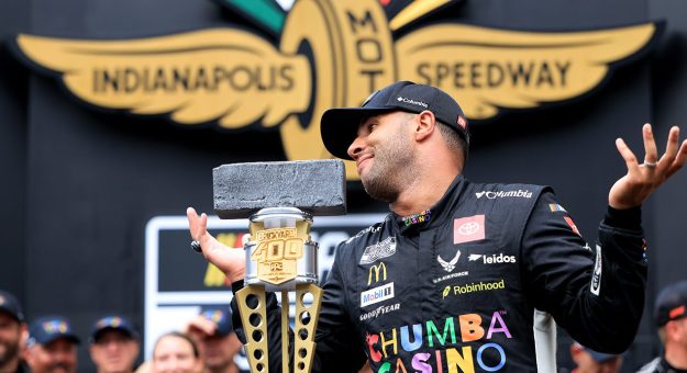 Visit Temporada NASCAR Cup Series 2025: Bubba Wallace page
