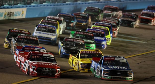 Visit Resumen temporada NASCAR Craftsman Truck Series 2025 page
