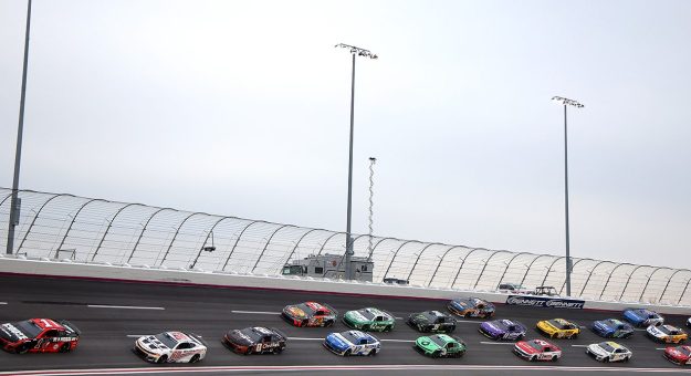 Visit Orden de clasificación para el fin de semana NASCAR Primavera 2026 en Atlanta page