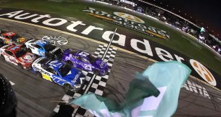 Shake and bake? Breaking down Hocevar’s bold driving at EchoPark