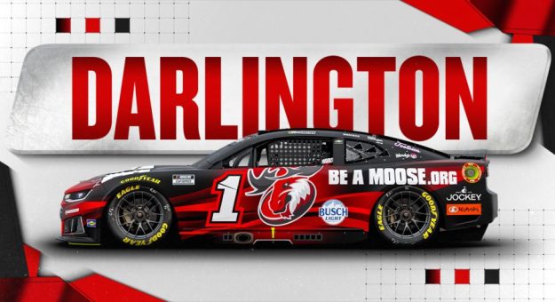 Visit Autos con nuevo look para el fin de semana NASCAR Primavera 2026 en Darlington page