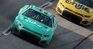 Race Rewind: Elliott spoils Hamlin’s dominant day at Martinsville