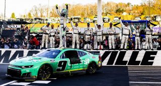 Gustafson’s gamble: How Elliott won Martinsville with strategy