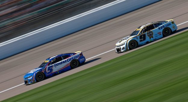 Visit Kyle Larson va a Kansas en busca de una ansiada victoria, un año después page