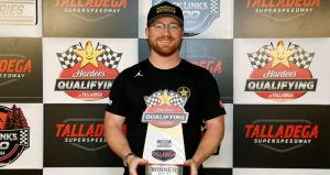 April 25 Atp Ncs Reddick Talladega Pole 922x489