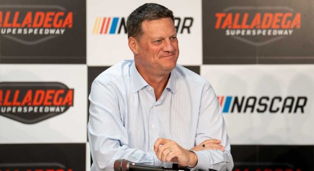 Visit Carta del nuevo CEO Steve O’Donnell a los fans de la NASCAR page