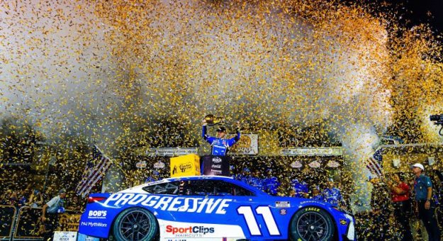 Visit Fotos del Fin de Semana NASCAR Primavera 2026 en el Nashville Superspeedway page