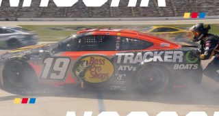 Radioactive: Chaos erupts on pit road at Texas