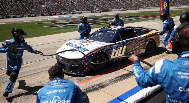 Visit Ryan Preece sancionado por el incidente con Ty Gibbs en el Texas Motor Speedway page