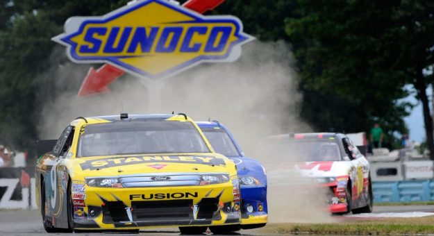 Visit Momentos memorables en la historia de la Cup Series en el Watkins Glen page