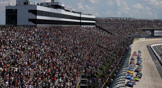 Visit NASCAR TV del 11 al 17 de mayo, 2026 page