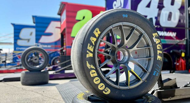 Visit Neumáticos Goodyear con credenciales sólidas para el debut de la All-Star Race en Dover page