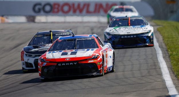 Visit 3 Up, 3 Down: Pilotos en direcciones contrarias tras la visita a Watkins Glen page