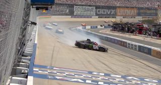 Gibbs spins from sixth during Segment 2