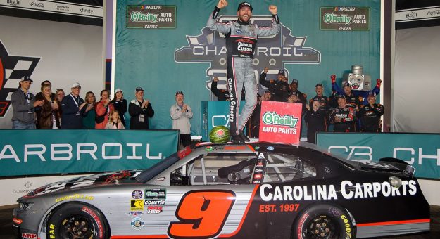 Visit Ross Chastain ganó la Charbroil 300 de la O´Reilly Series 2026 en el Charlotte Motor Speedway page