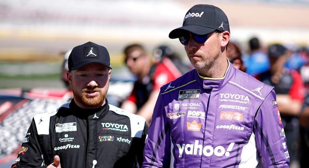 Visit Tyler Reddick y Denny Hamlin llevan la disputa por el título al Michigan International Speedway page