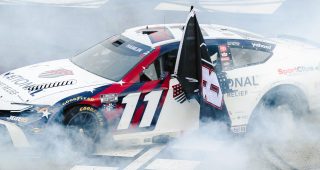 Race Rewind: Michigan mayhem ends with Hamlin on top