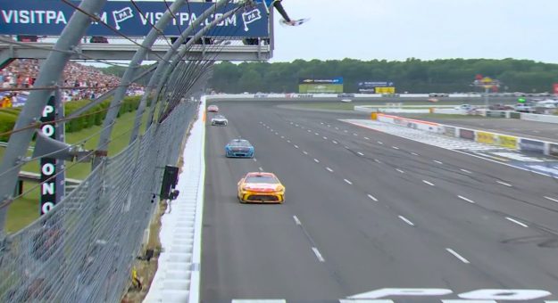 Visit Resultados NASCAR Cup Series 2026 page