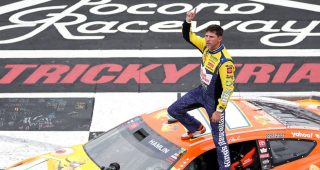 Race Rewind: Hamlin completes three-peat at Pocono