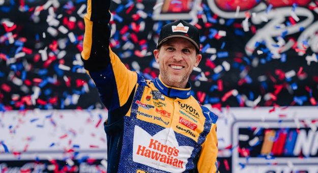 Visit Victoria y récord de Denny Hamlin en el Pocono Raceway page