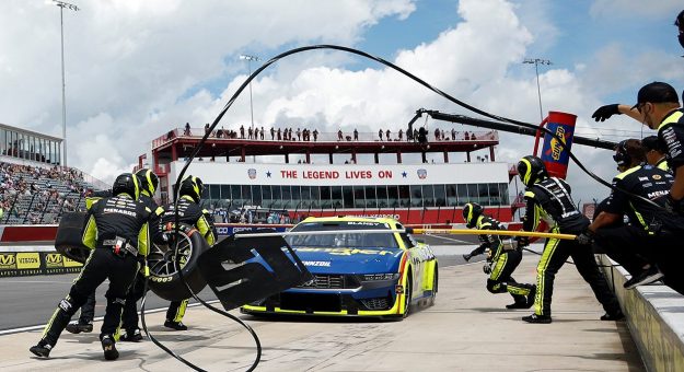 Visit Previa Window World 450 de la Cup Series 2026 en el North Wilkesboro Speedway page