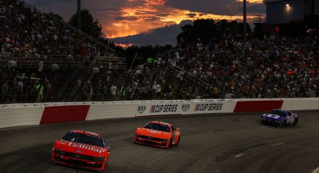 Visit Fotos fin de semana NASCAR 2026 en el North Wilkesboro Speedway page