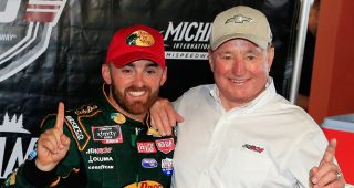 NASCAR Americana: Family runs deep in NASCAR