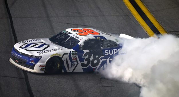 Visit Fotos del Fin de Semana NASCAR Verano 2026 en el Daytona International Speedway page