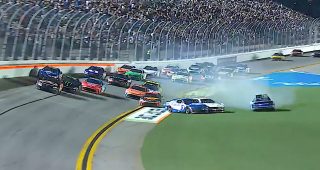 Buescher, Preece wreck from lead as SVG wins chaotic Stage 1