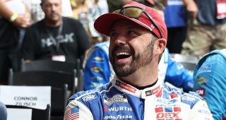 Josh Berry headlines weekend winners with sixth straight top-10 finish