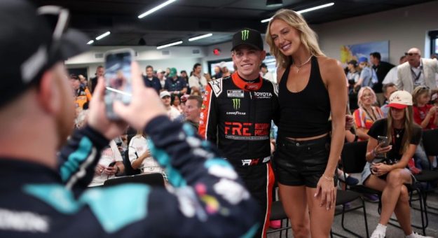 Visit Las mejores fotos del fin de semana The Chase NASCAR 2026 en Gateway page