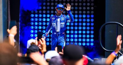 2026sept13 Kyle Larson Driver Intro Gateway 870x462