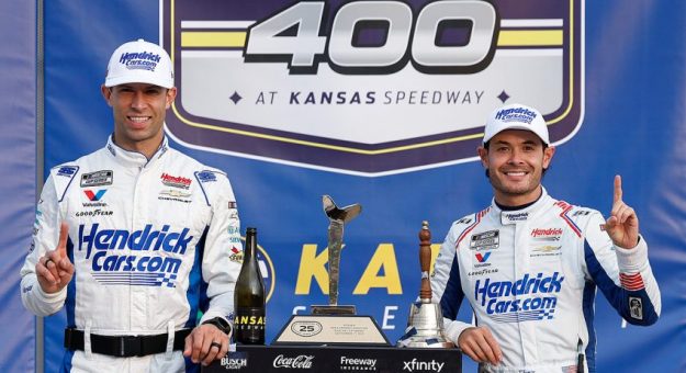 Visit Victoria de Kyle Larson en Kansas cambió el rumbo de The Chase 2026 page