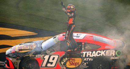 Briscoe Celebration Vegas 870x462