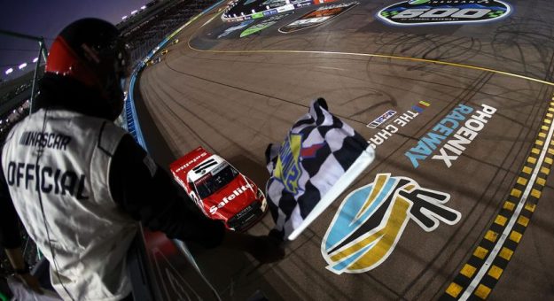 Visit Las Mejores Fotos del Fin de Semana The Chase NASCAR 2026 en el Phoenix Raceway page