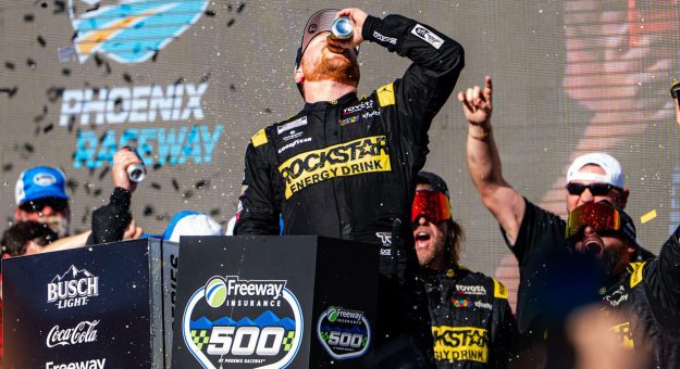 Visit Reporte The Chase Report NASCAR Cup Series 2026 de Phoenix a Talladega page